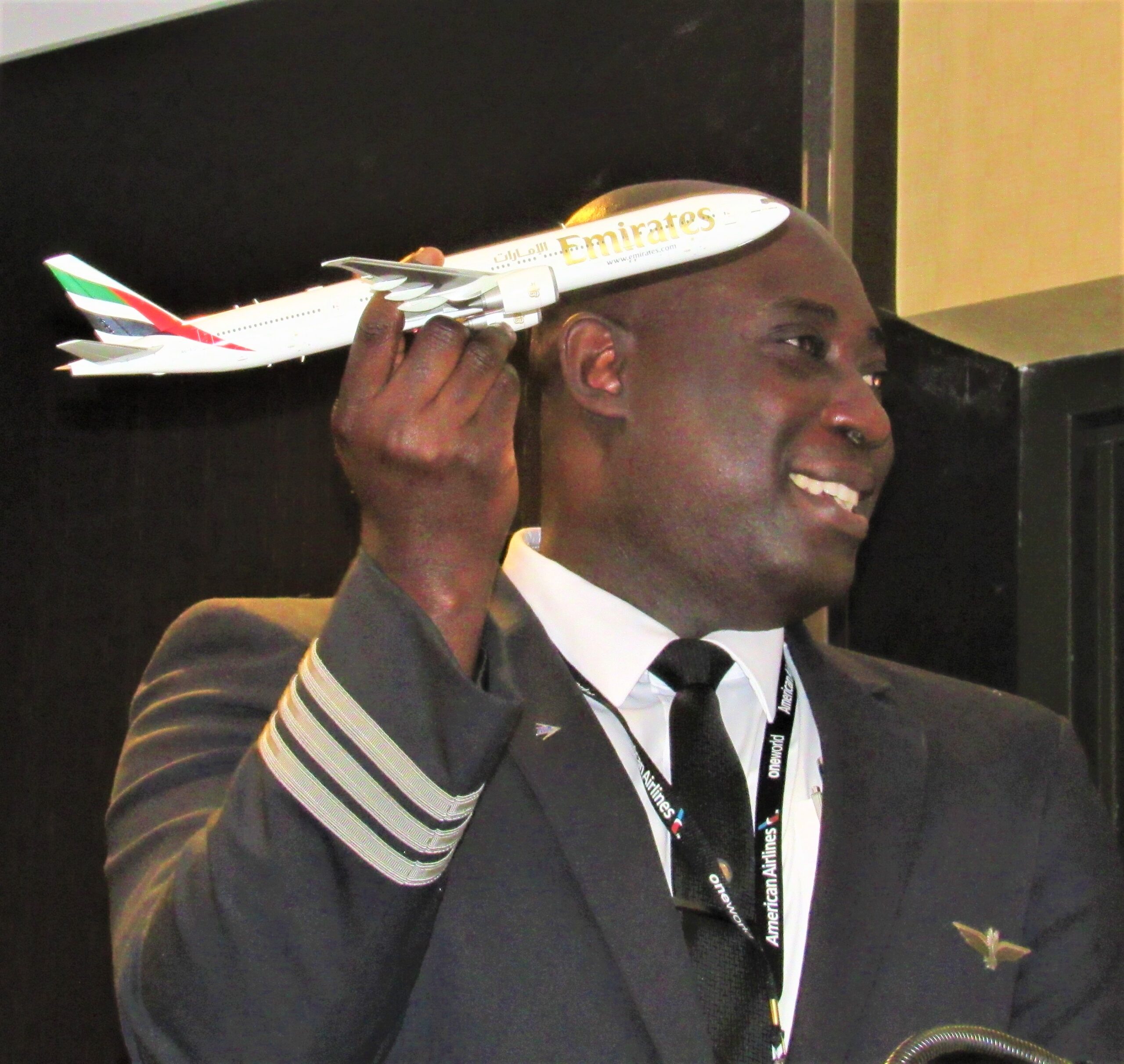 graduates-class-photos-flight-attendant-training-program